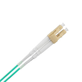 1部分MPO-LC 24の中心MPO OM3の繊維光学のパッチ・コードは3Mの多重モードのコネクターをケーブルで通信する